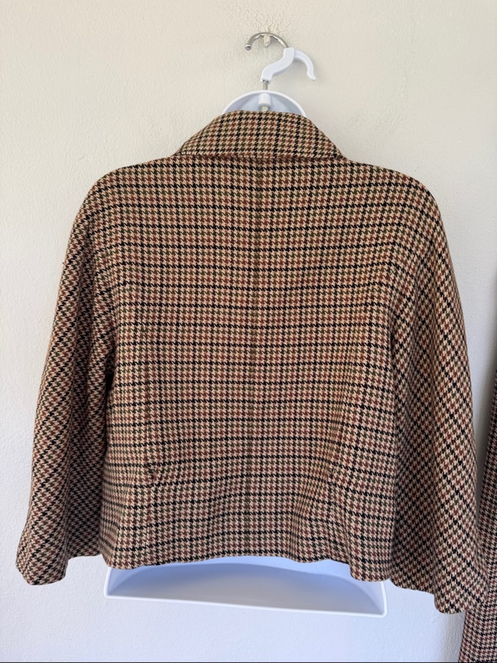 CAbi brown green houndstooth plaid print matching skirt and blazer set small - Picture 9 of 14